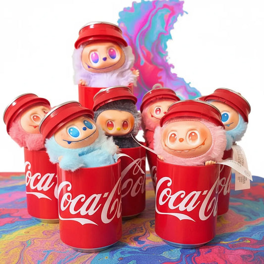 LABUBU LATA COCA COLA